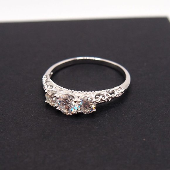 Stunning Petite 3 Stone GRA Certified 1.10Ctw Moissanite Diamond Ring - Picture 6 of 16